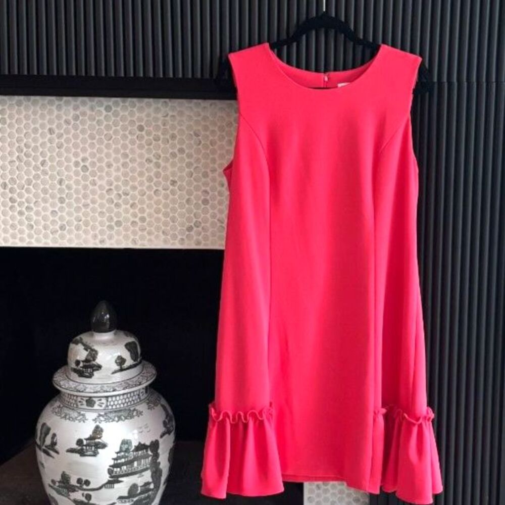 Calvin Klein Coral Pink Ruffle Hem Sleeveless Shift Dress Size 14 Fall Layering